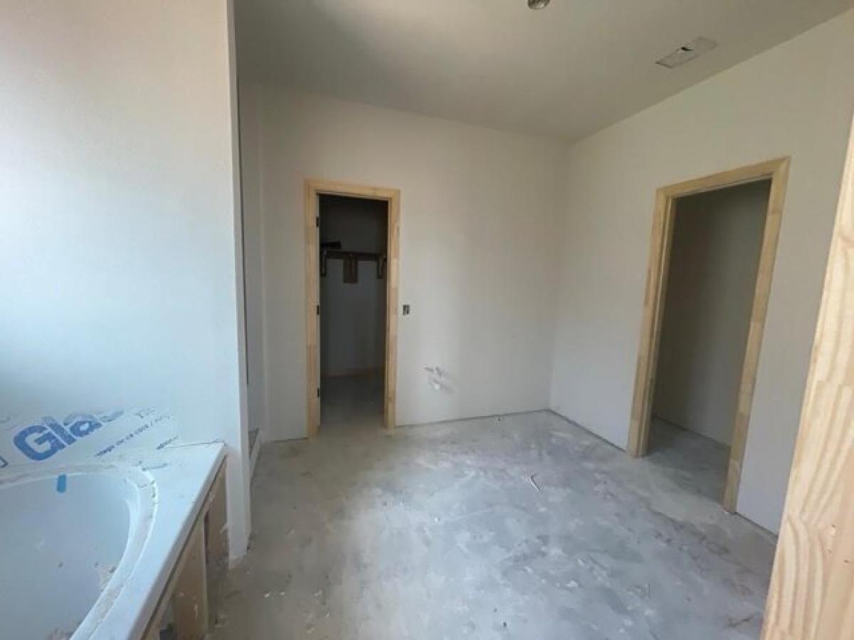 Picture of Home For Sale in Azle, Texas, United States