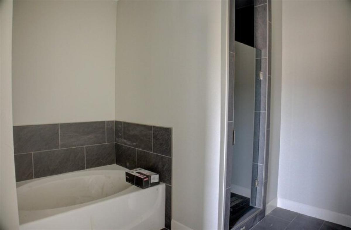 Picture of Home For Sale in Stillwater, Oklahoma, United States