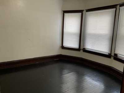 Home For Sale in Milwaukee, Wisconsin