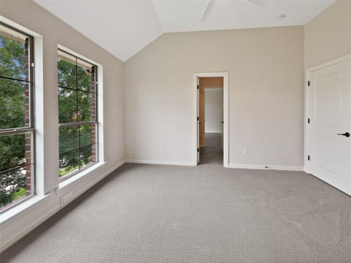 Picture of Home For Sale in Frisco, Texas, United States