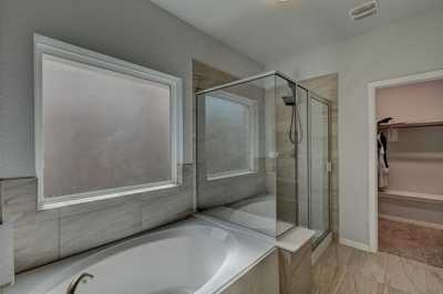 Home For Sale in Pearland, Texas