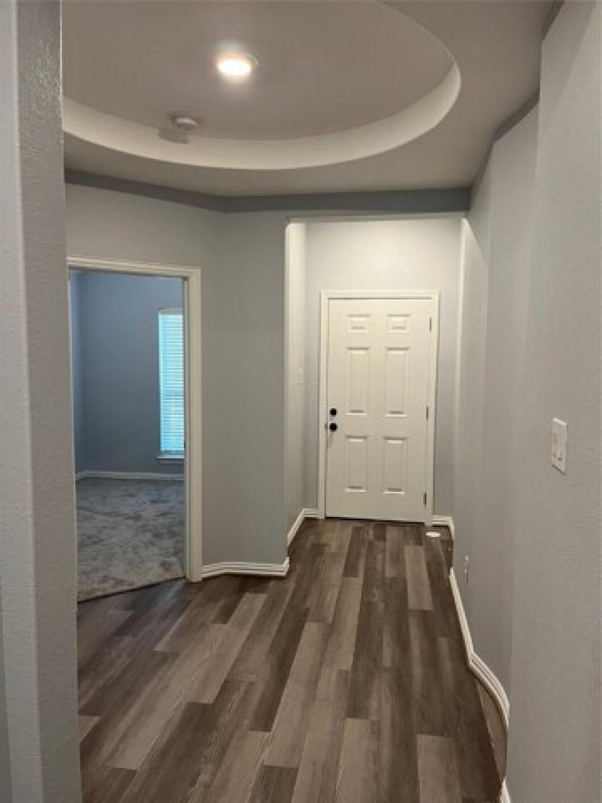 Picture of Home For Sale in Crosby, Texas, United States