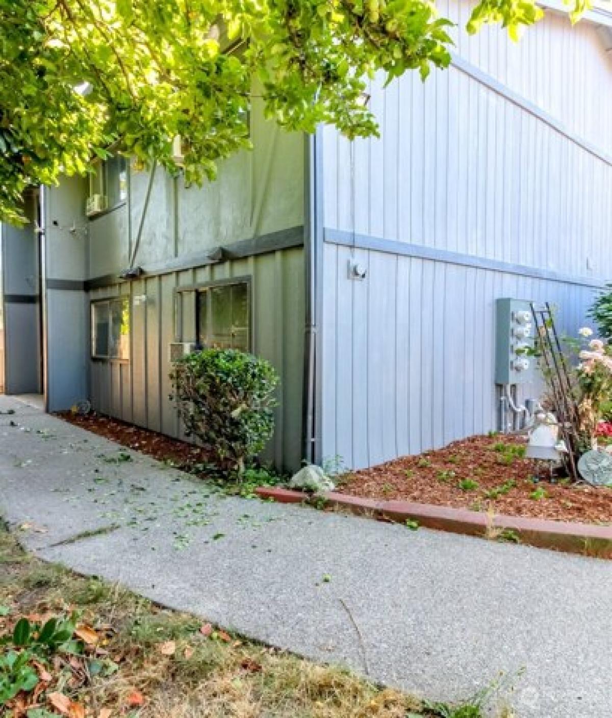 Picture of Home For Sale in Tacoma, Washington, United States