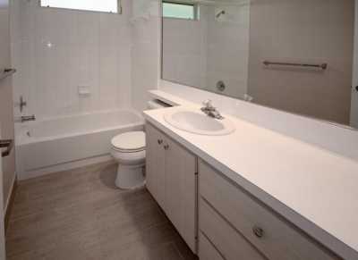 Home For Sale in Palm Beach Gardens, Florida