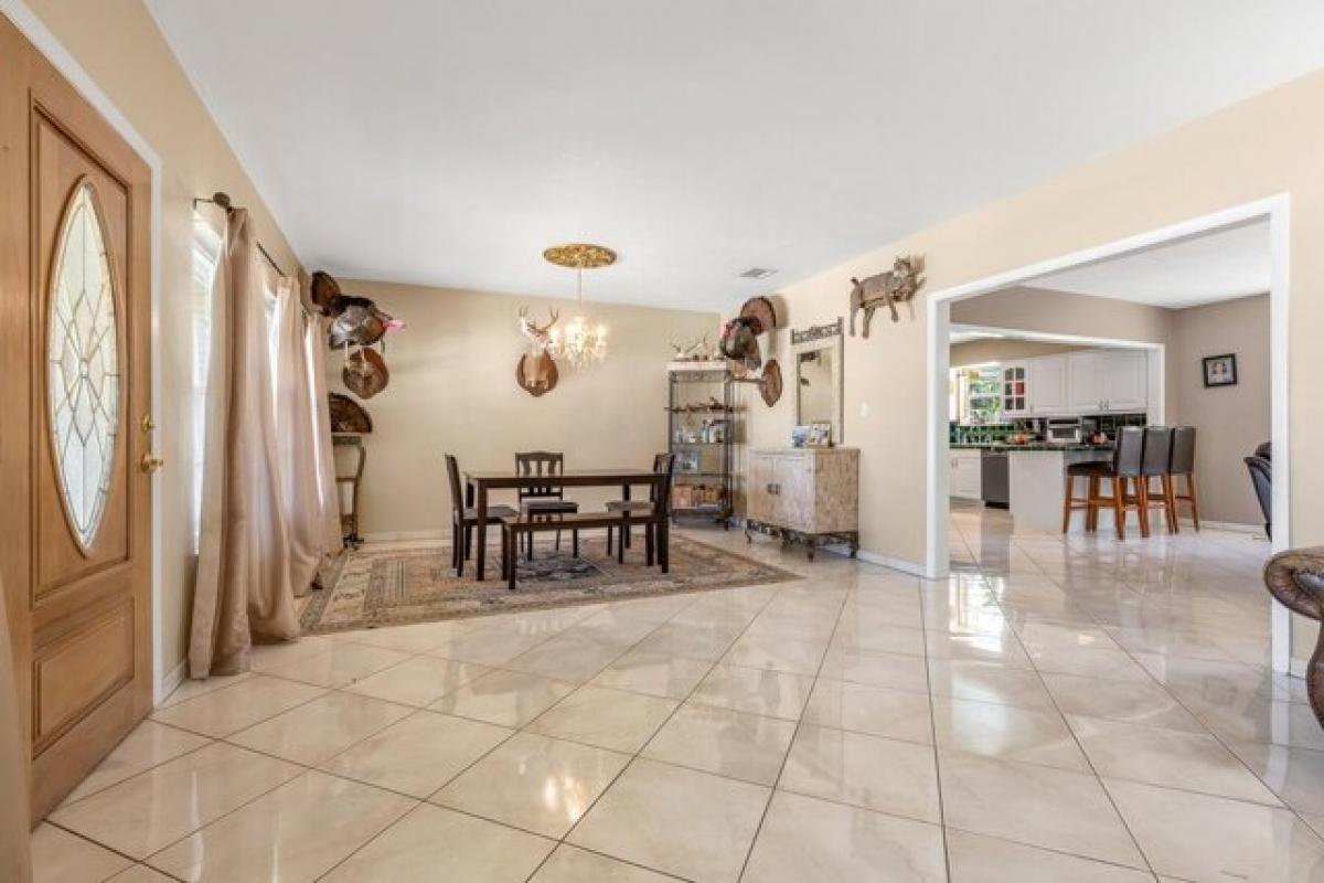 Picture of Home For Sale in Key West, Florida, United States