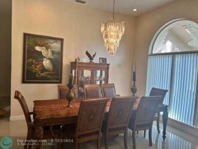Home For Sale in Coral Springs, Florida