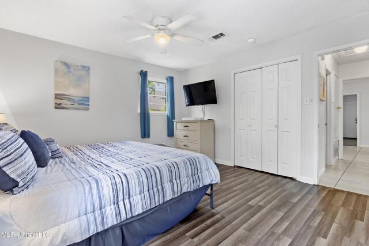 Picture of Home For Sale in Gulfport, Mississippi, United States