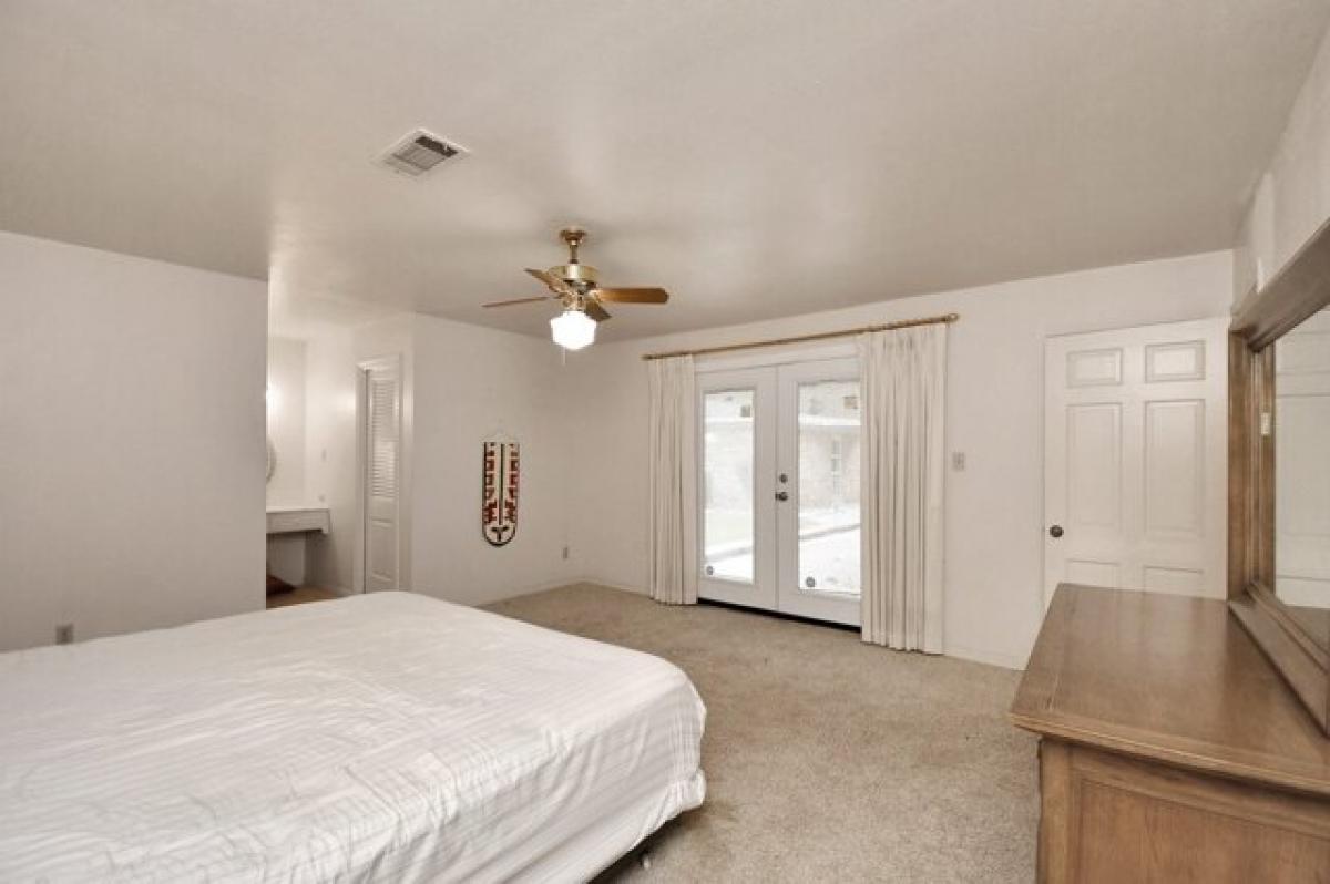 Picture of Home For Sale in Baytown, Texas, United States