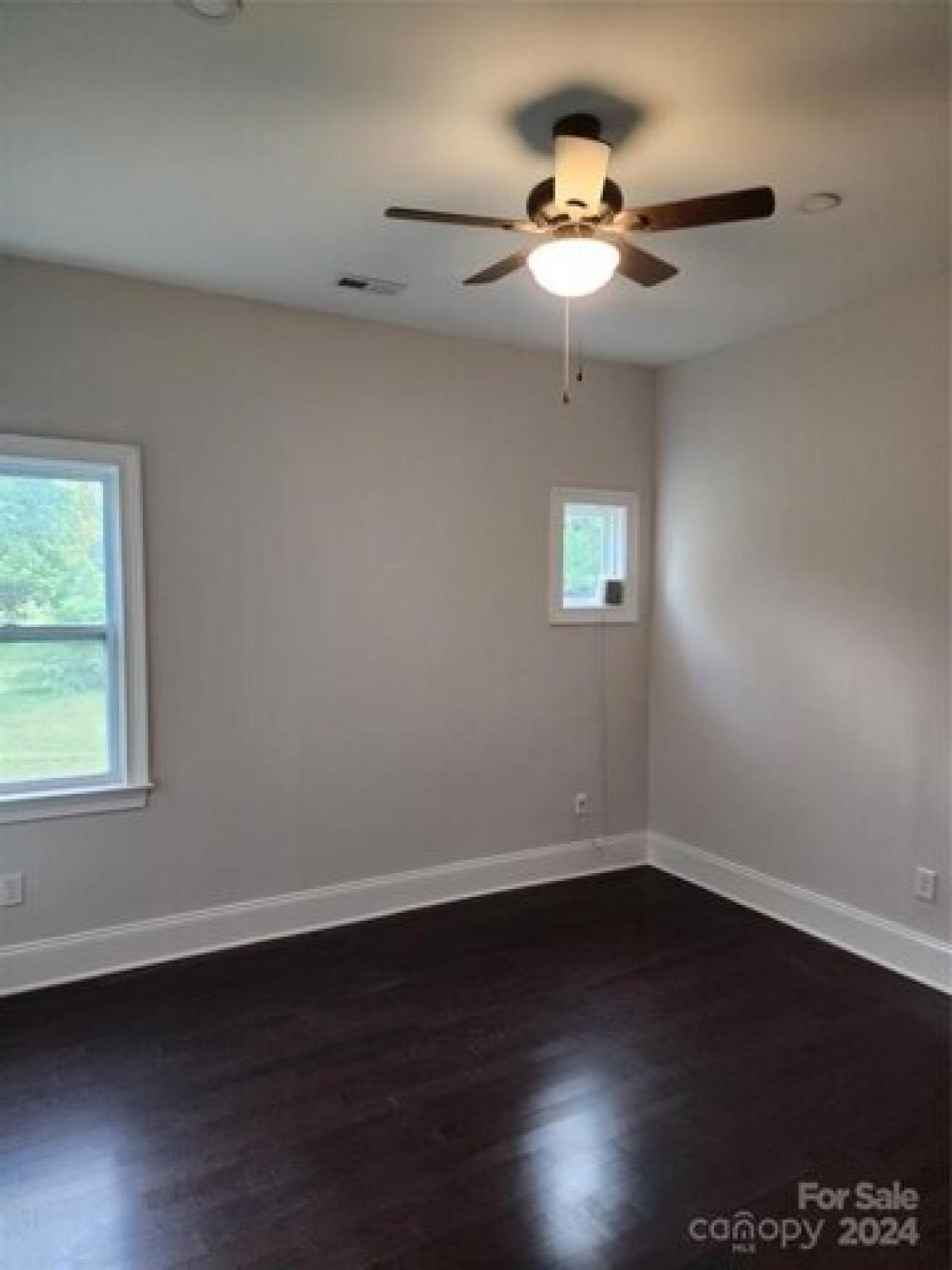 Picture of Home For Sale in Salisbury, North Carolina, United States