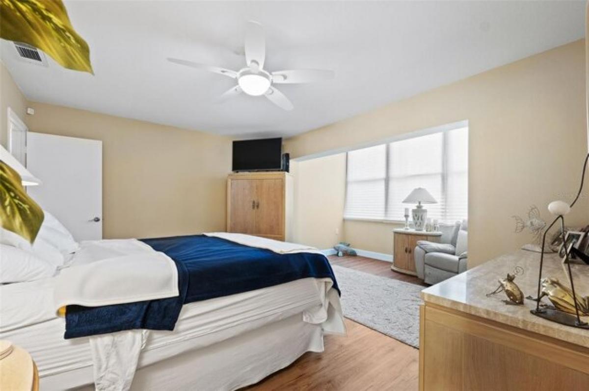 Picture of Home For Sale in Largo, Florida, United States