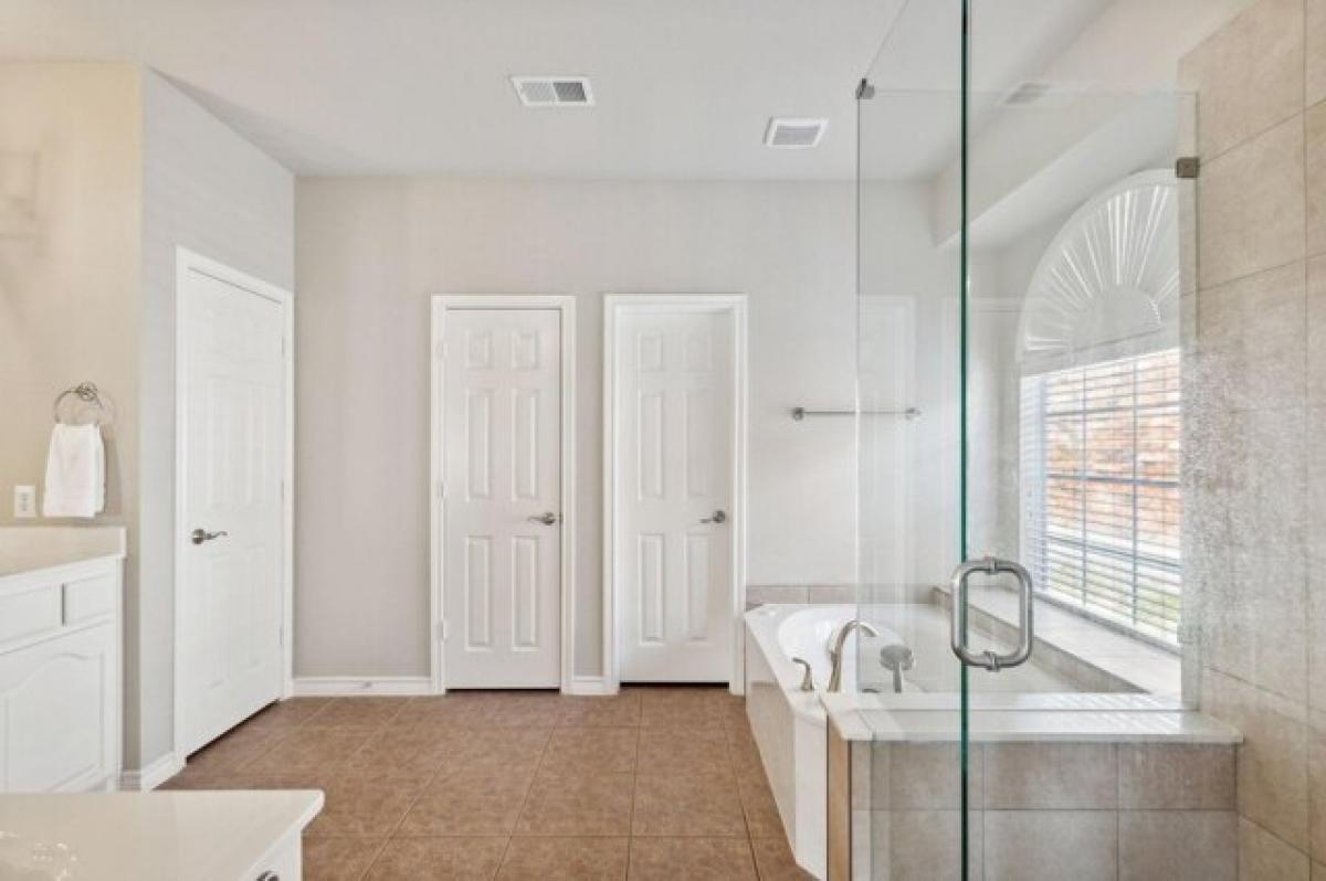 Picture of Home For Sale in Frisco, Texas, United States