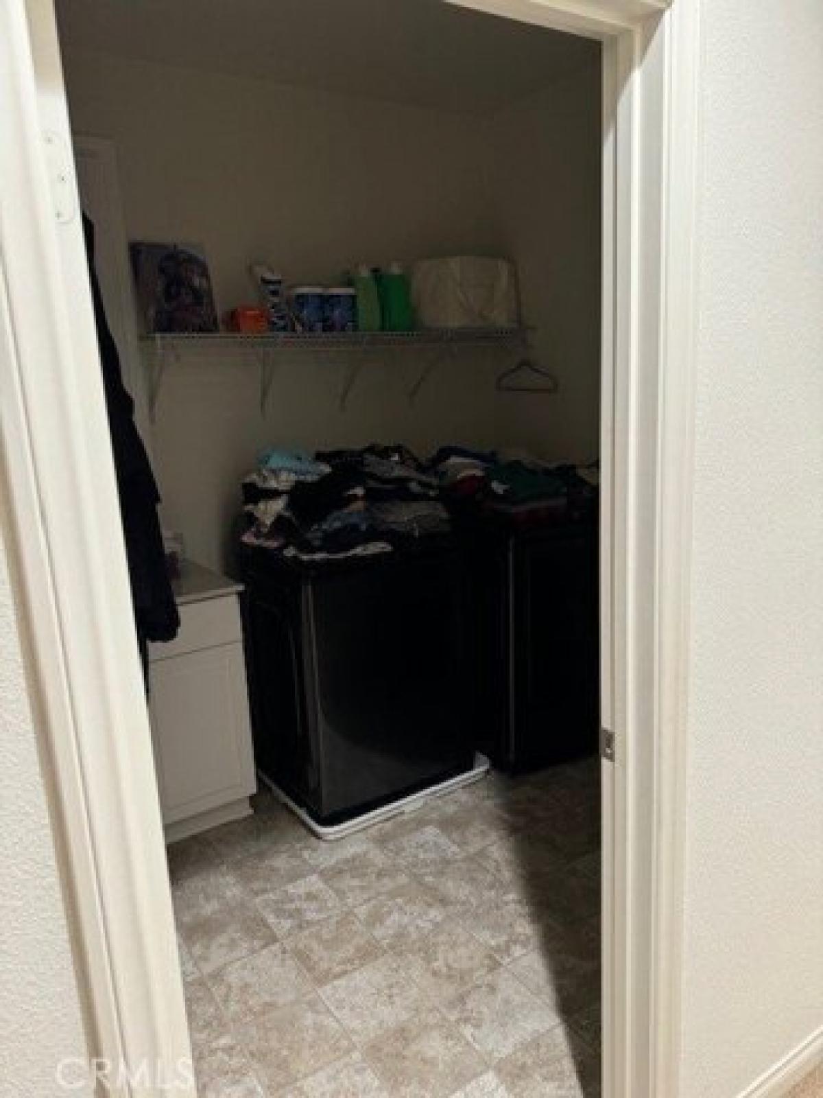 Picture of Home For Sale in Rialto, California, United States