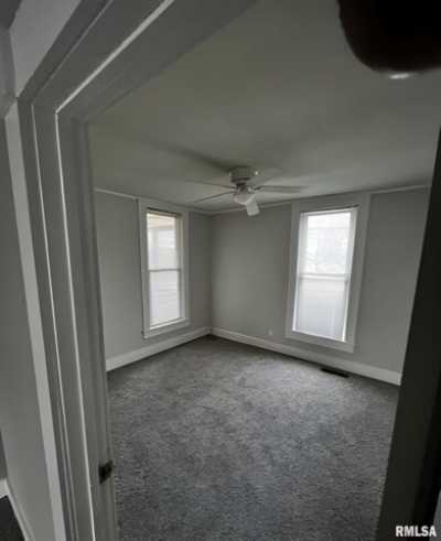 Home For Sale in Peoria, Illinois