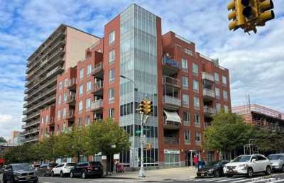 Home For Sale in Flushing, New York