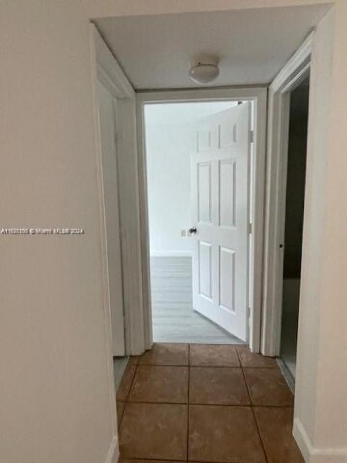 Picture of Home For Sale in Pembroke Pines, Florida, United States