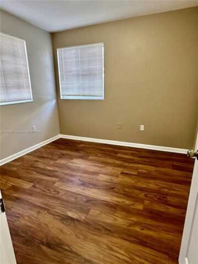 Home For Rent in Miami Gardens, Florida