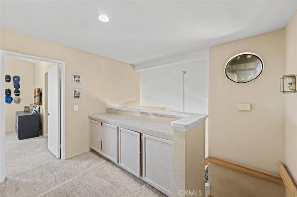 Picture of Home For Sale in Murrieta, California, United States