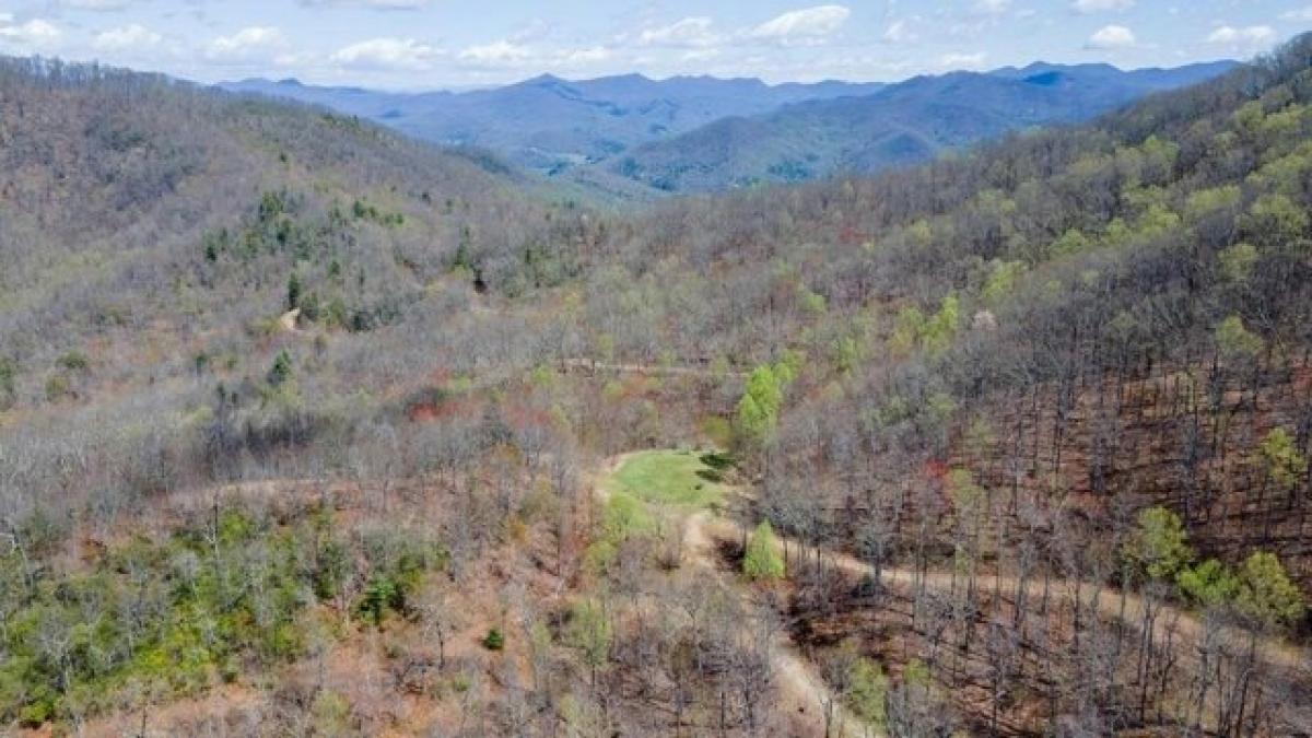 Picture of Residential Land For Sale in Franklin, North Carolina, United States