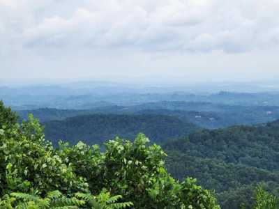 Residential Land For Sale in Sevierville, Tennessee
