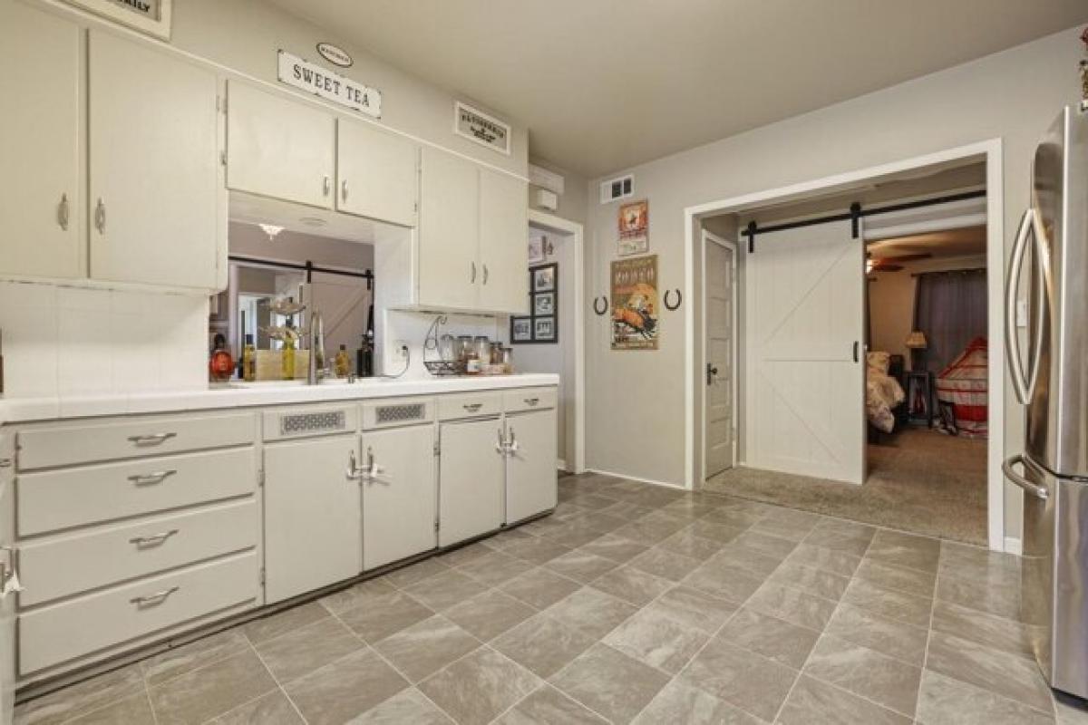 Picture of Home For Sale in Turlock, California, United States