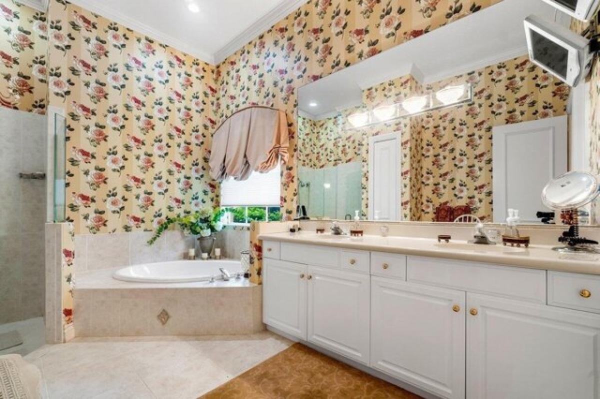 Picture of Home For Sale in Palm Beach Gardens, Florida, United States