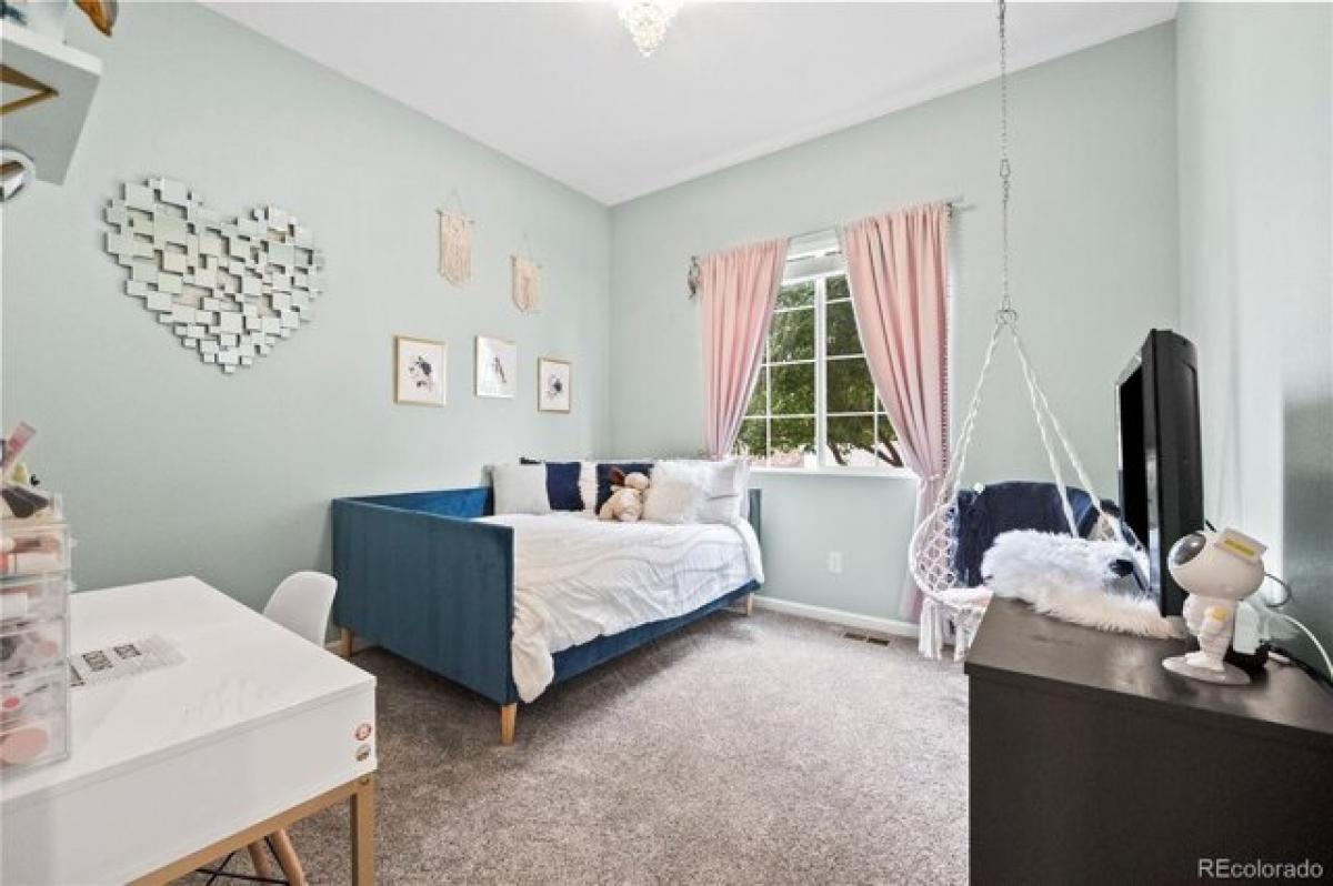 Picture of Home For Sale in Broomfield, Colorado, United States