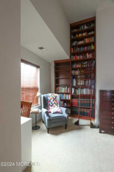 Home For Sale in Manahawkin, New Jersey