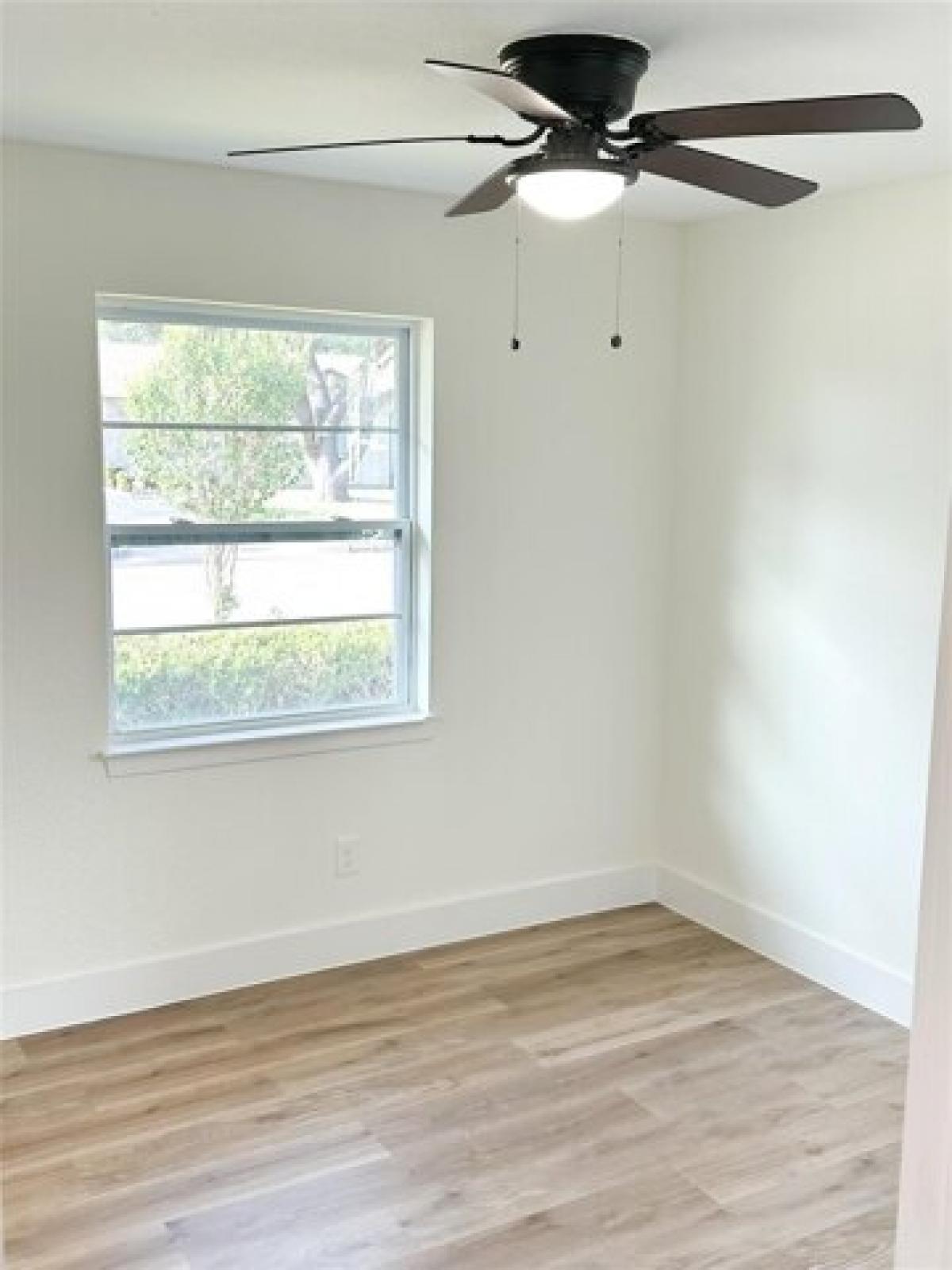 Picture of Home For Sale in Garland, Texas, United States