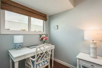 Home For Sale in Tarpon Springs, Florida