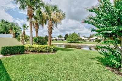 Home For Sale in Vero Beach, Florida