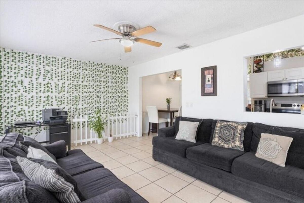 Picture of Home For Sale in Fort Pierce, Florida, United States