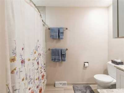 Home For Sale in Ankeny, Iowa