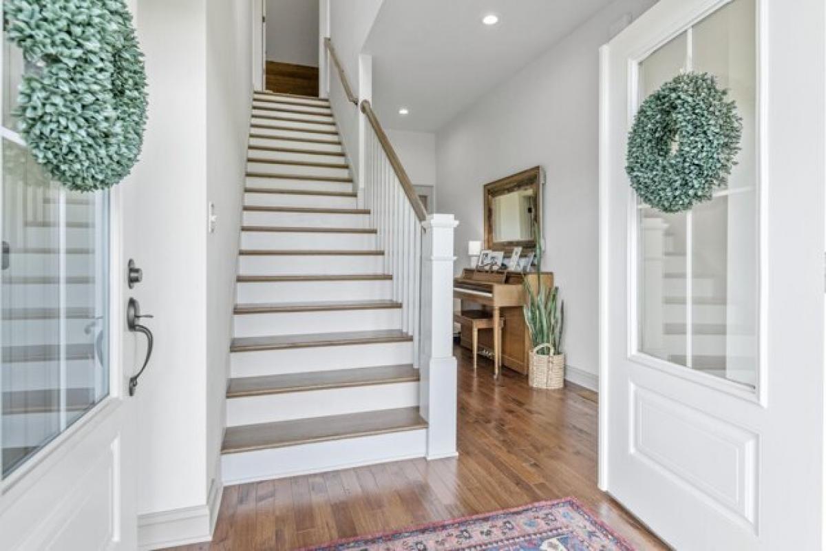 Picture of Home For Sale in Richmond, Kentucky, United States