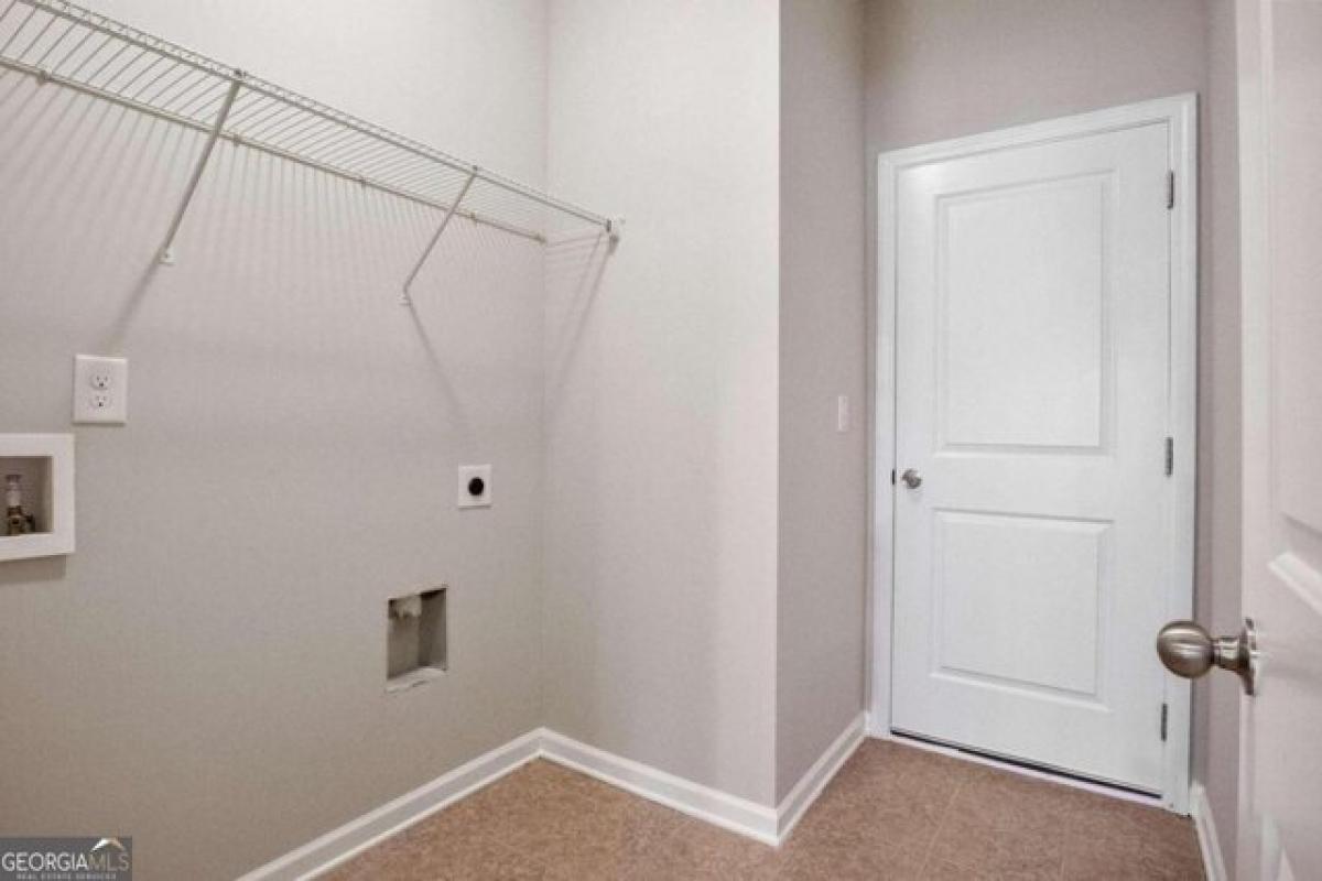 Picture of Home For Sale in Dallas, Georgia, United States