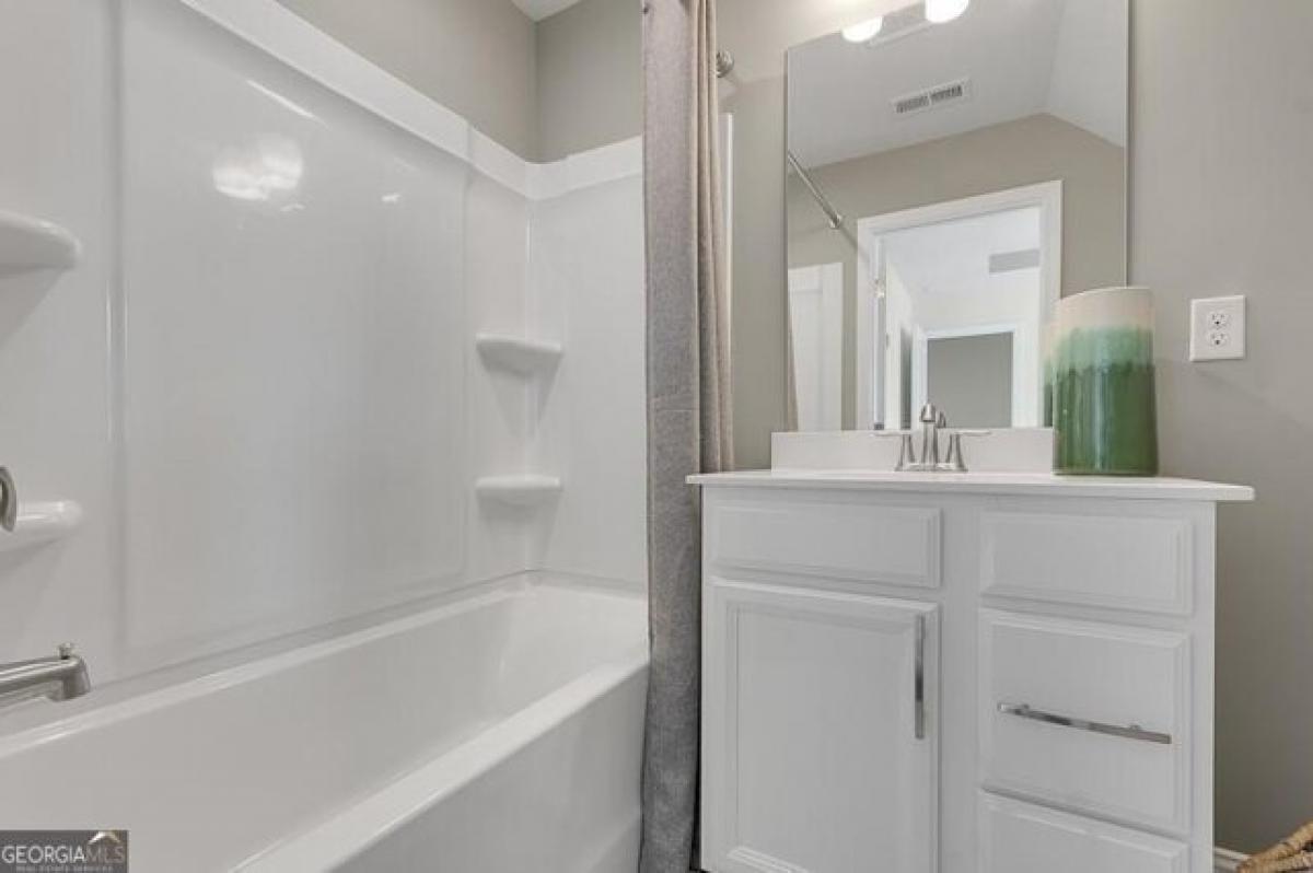 Picture of Home For Sale in Mableton, Georgia, United States