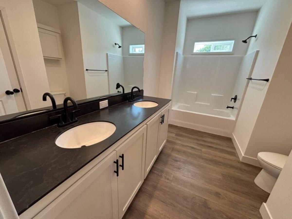 Picture of Home For Sale in Paradise, California, United States