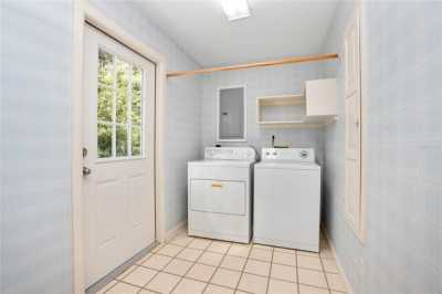 Home For Sale in Deland, Florida