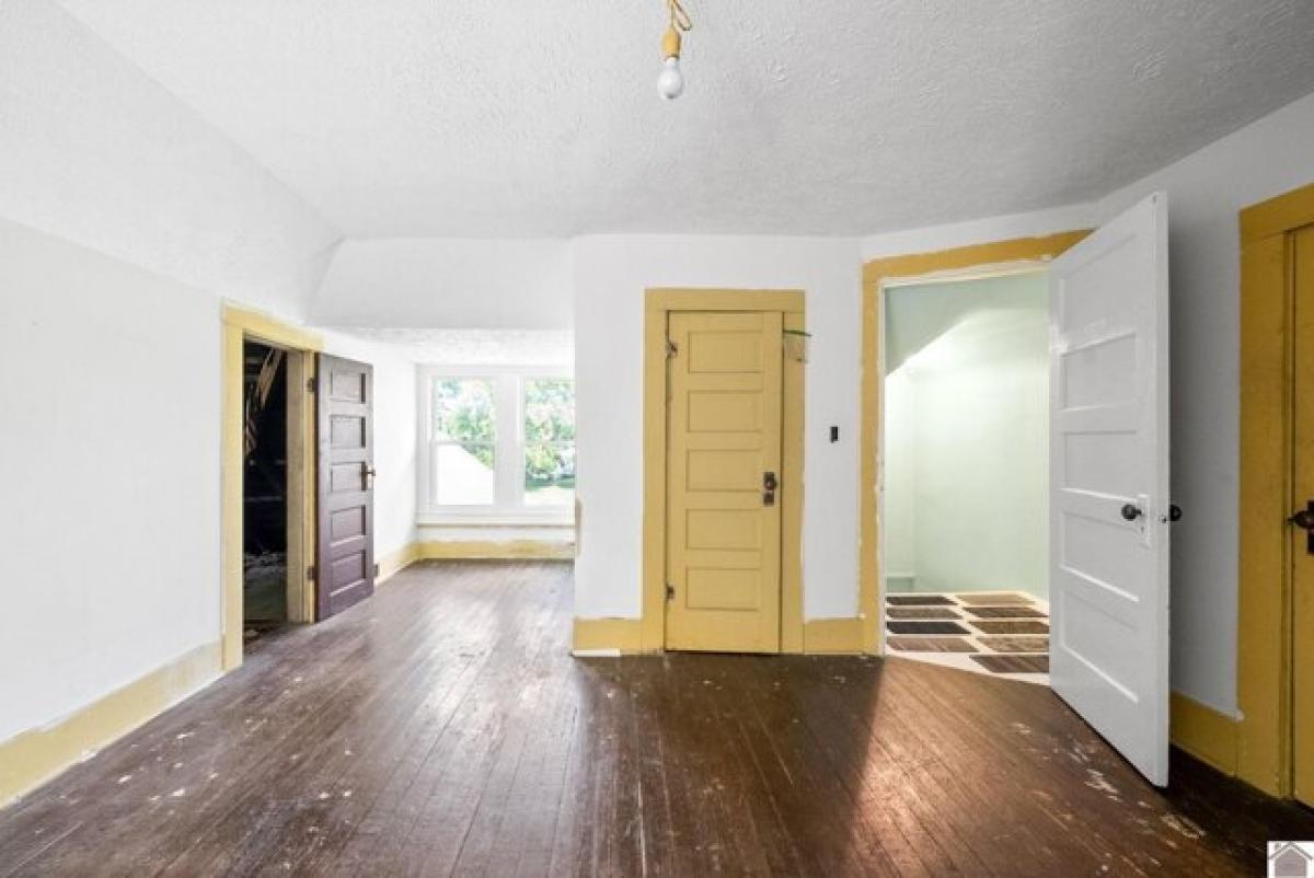 Picture of Home For Sale in Hopkinsville, Kentucky, United States