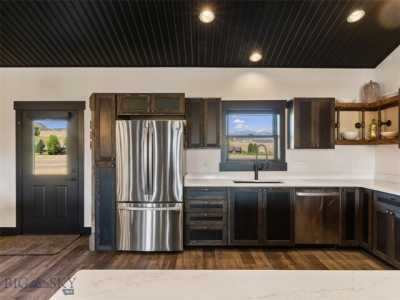 Home For Sale in Ennis, Montana
