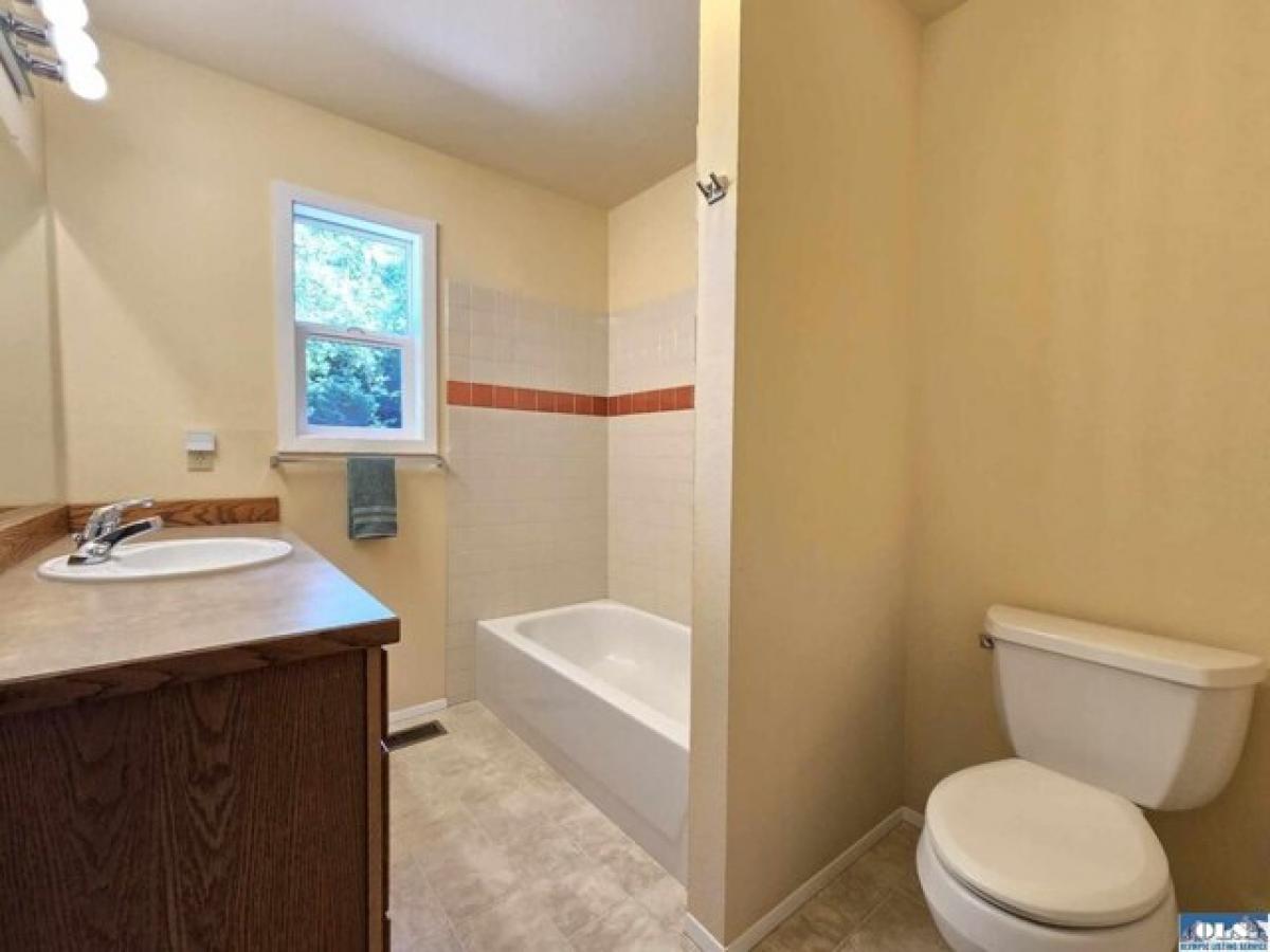 Picture of Home For Sale in Sequim, Washington, United States