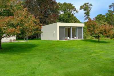 Home For Sale in East Hampton, New York