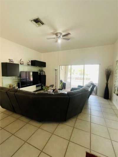 Home For Rent in Weston, Florida