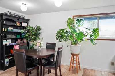 Home For Sale in Lynnwood, Washington