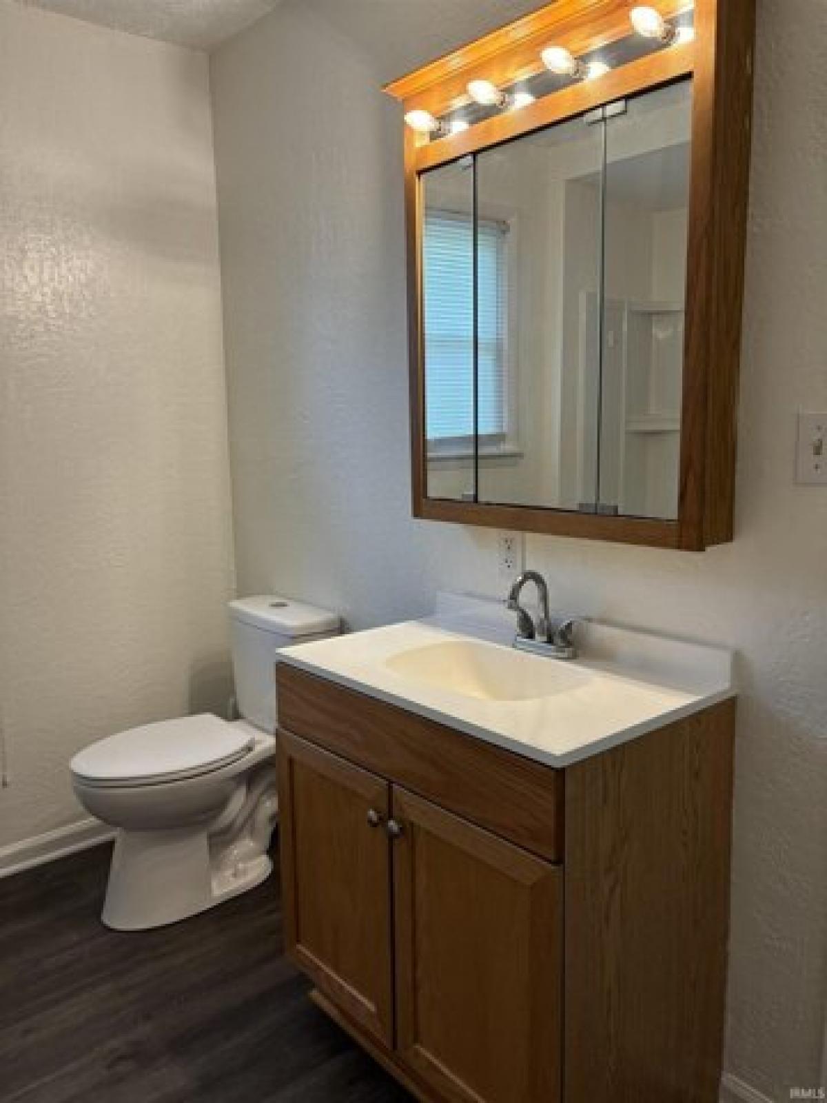 Picture of Home For Sale in Marion, Indiana, United States