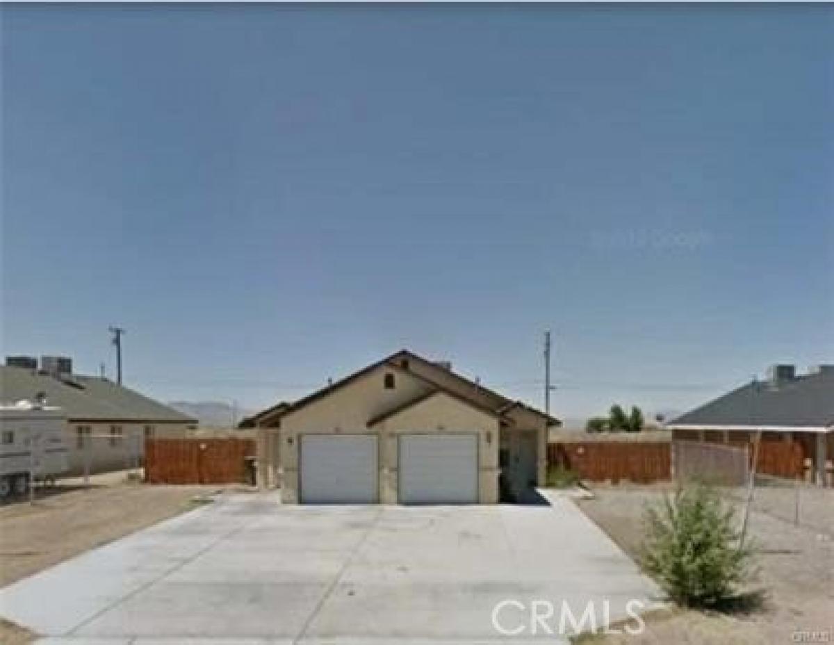 Picture of Home For Sale in California City, California, United States