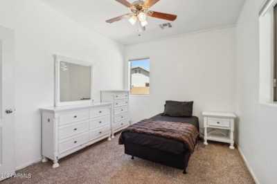 Home For Sale in Surprise, Arizona