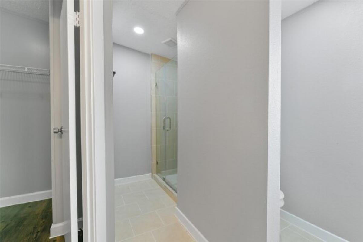 Picture of Home For Sale in Baytown, Texas, United States