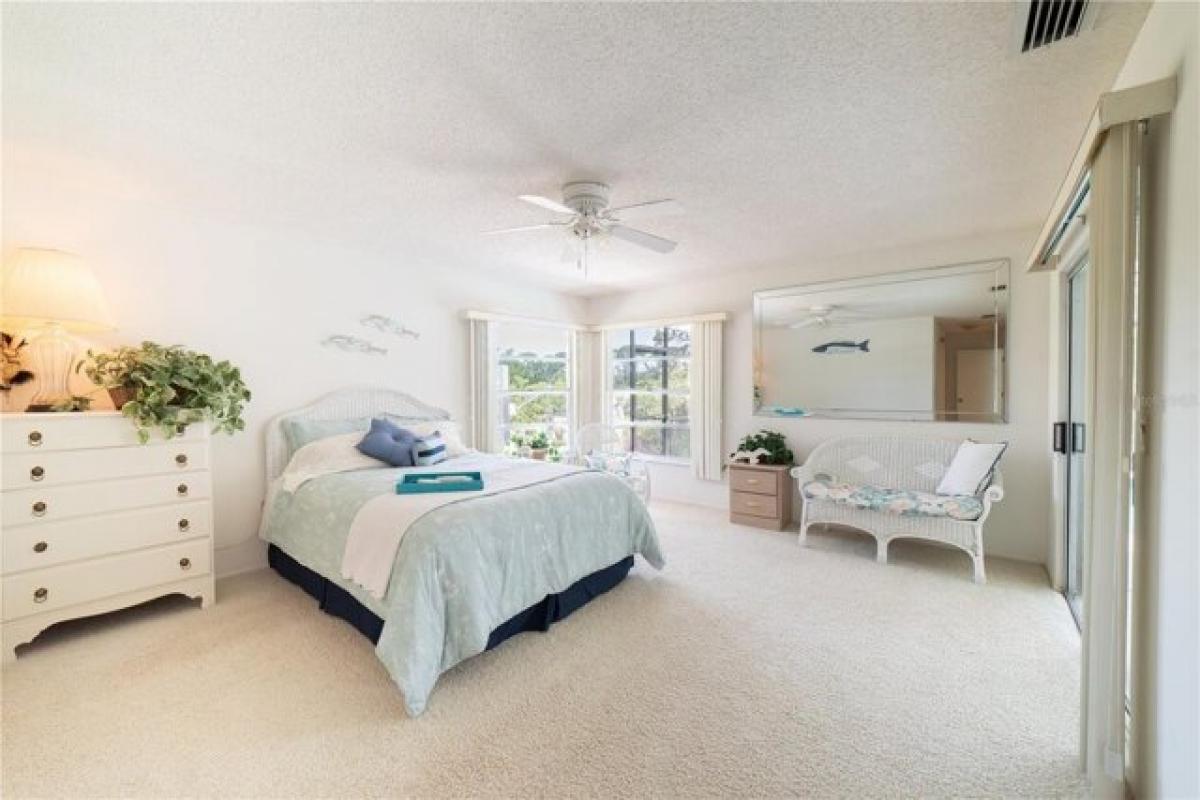 Picture of Home For Sale in Englewood, Florida, United States