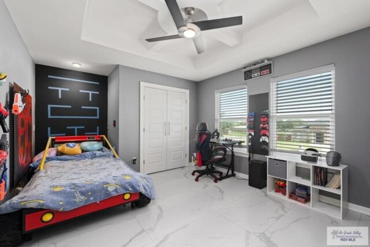 Picture of Home For Sale in Harlingen, Texas, United States