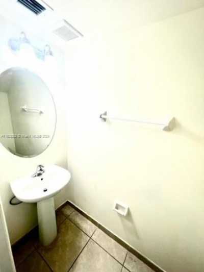 Home For Rent in Doral, Florida